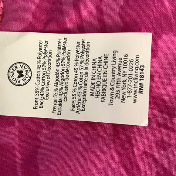 The Pioneer Woman Celia Pom Pom Placemats - Picture 4 of 8